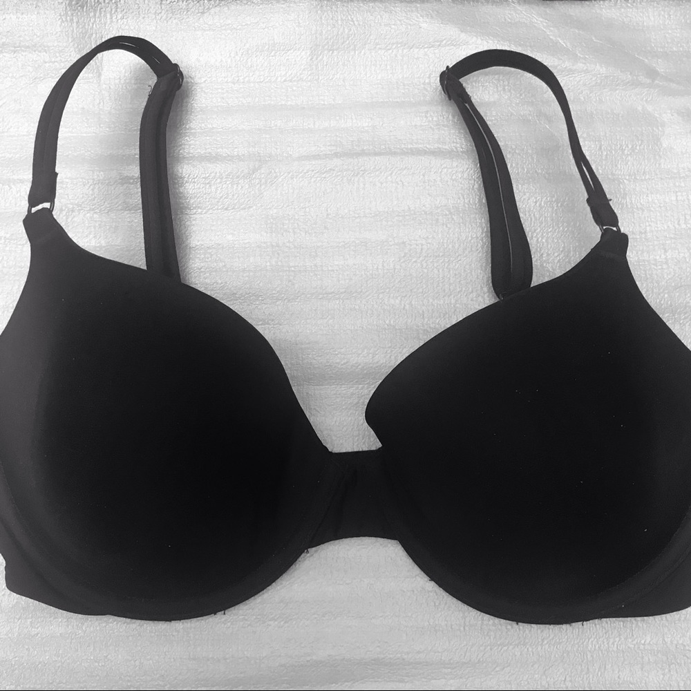 Victoria's Secret Demi Bra - Black 32DD - Convertible Straps